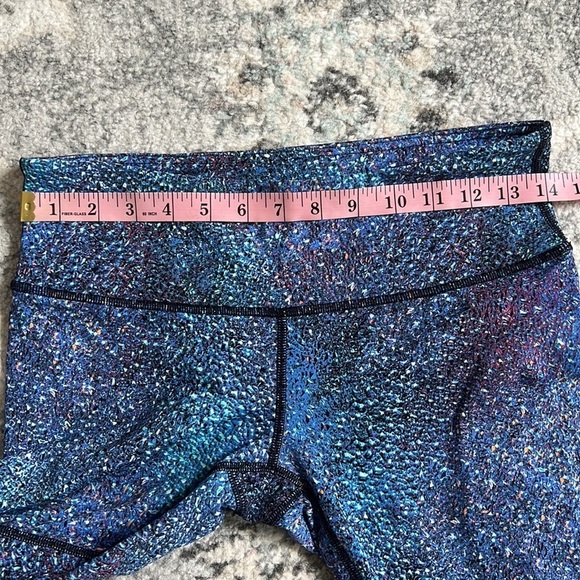 Lululemon Wunder Under in Strive Multi Black - Picture 11 of 11